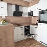 Stunning 1-Bed Apartment In Wien